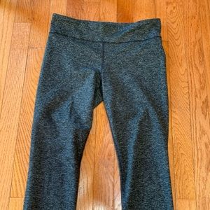 Cropped Under Armour Leggings